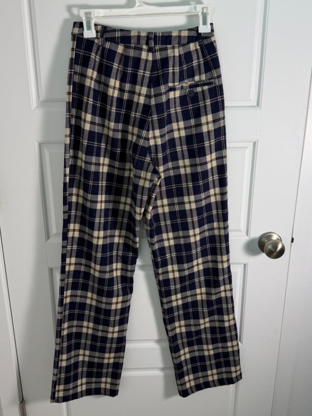 Brandy Melville Plaid Pants Navy Cream Tartan Straight Leg Preppy Academia - Picture 4 of 10